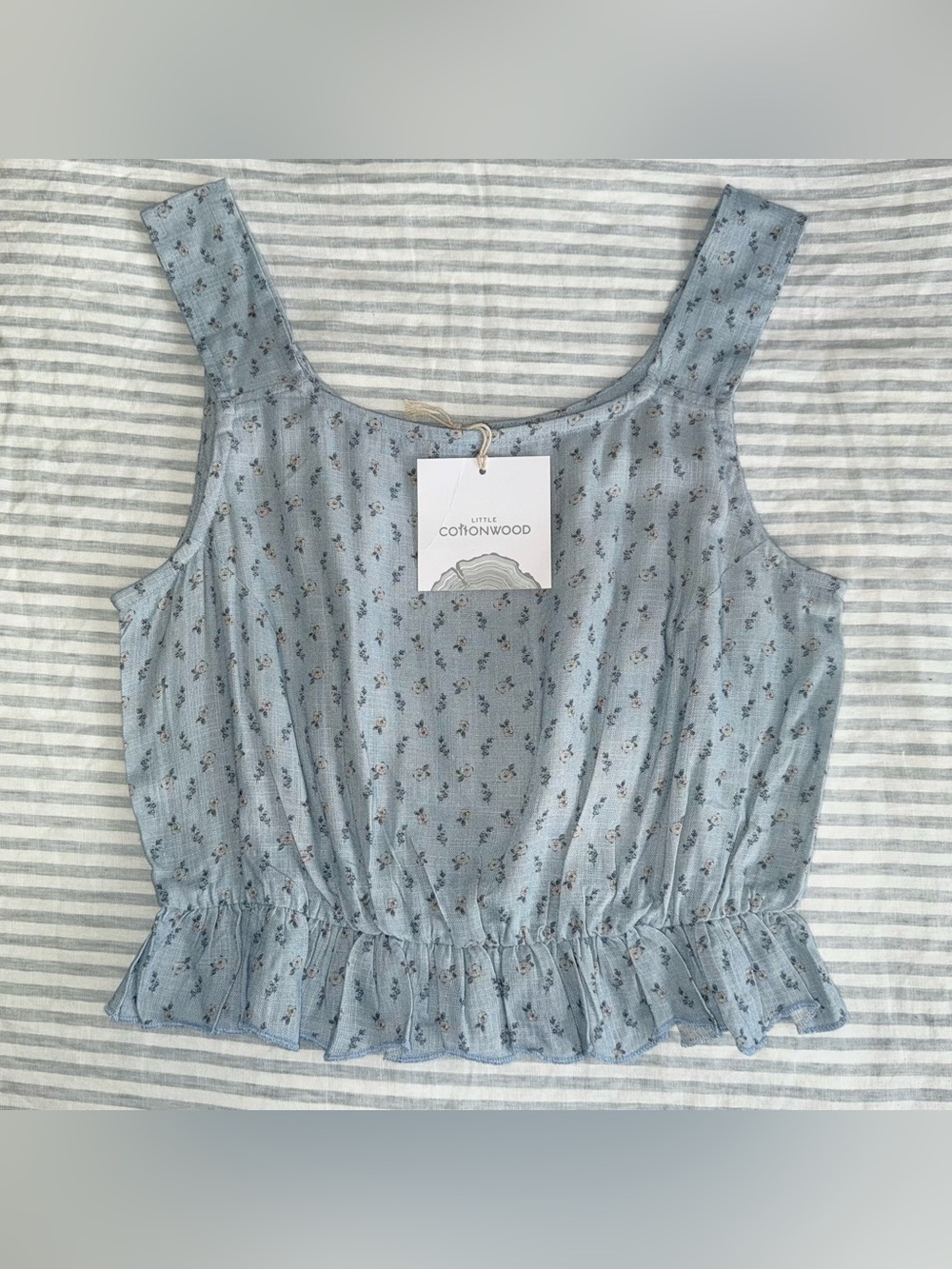 LITTLE COTTONWOOD WOMEN'S SLEEVELESS OAK TOP - Picture 2 of 16